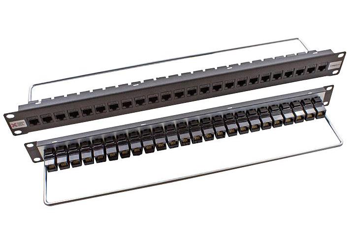 Connectix Cabling Systems - 009-001-019-40 - Panel, Through Coupler, 24 Way Cat6