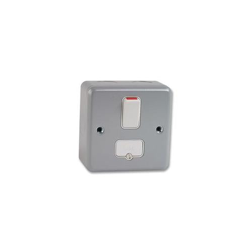 MK (ELECTRIC) - K942ALM - METALCLAD+ SPUR - DP SWITCHED/FUSED