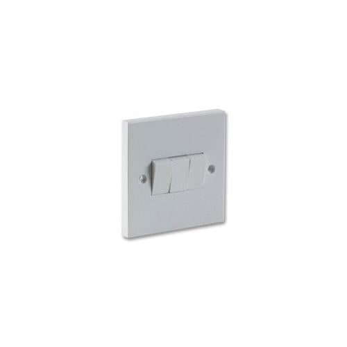 LIGHT SWITCH TRIPLE GANG 2 WAY , PRO ELEC , 203