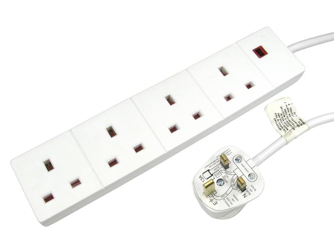4 Way 2 Metres Power Extension Block